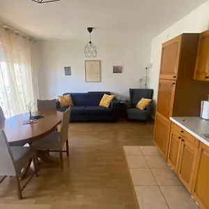 https://apartments-casper.primorje-gorskikotar.com