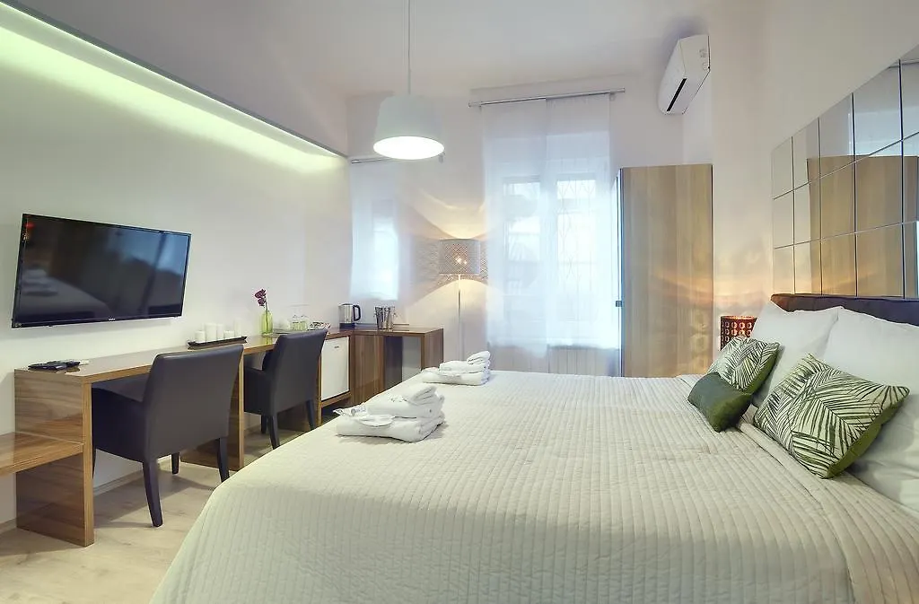 D&A Center Apartments With Free Parking Pula 0*,  Croatia