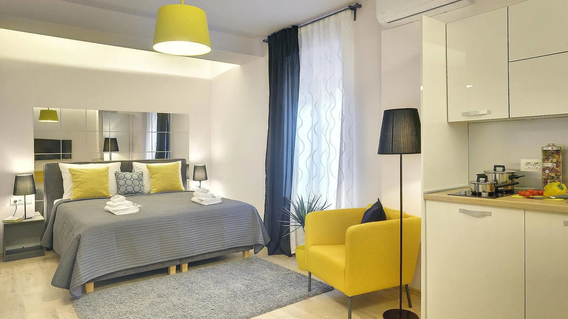 D&A Center Apartments With Free Parking Pula 0*,  Croatia